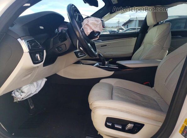 WBA13AG06MCF92046 2021 BMW OTHER White Widok wnętrza z przodu