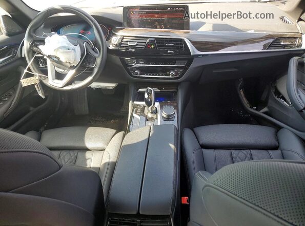 WBA13BJ09PWX96631 2023 BMW OTHER Серый Вид панели приборов