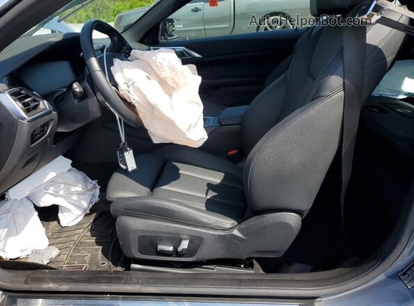 WBA23AT0XMCH13736 2021 BMW OTHER Silver Вид салону спереду