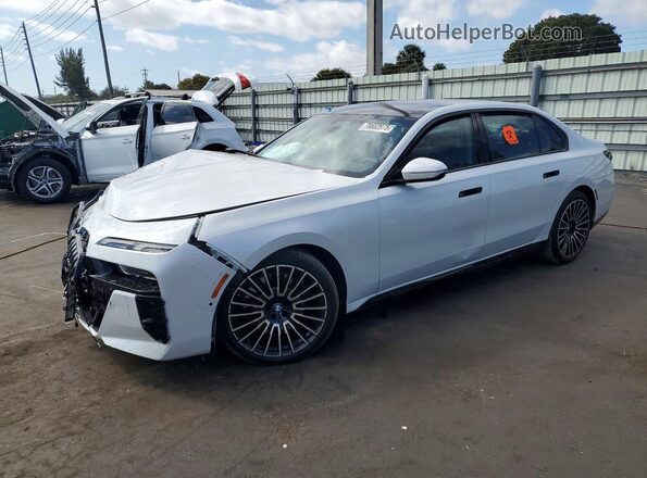 WBA23EH03SCT34734 2025 BMW OTHER Белый Передняя левая четверть