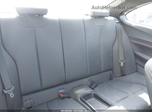 WBA2F9C32HV664863 2017 BMW OTHER Белый Вид наклейки с VIN-кодом