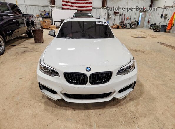 WBA2G3C38HV641307 2017 BMW M2 Белый Вид спереди