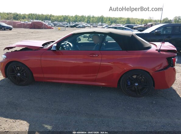 WBA2N3C52JVE45637 2018 BMW M2 Red Widok wnętrza z tyłu