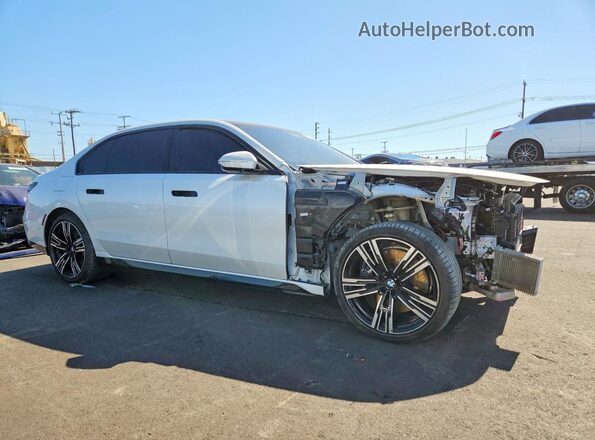 WBA33EJ0XRCT10214 2024 BMW OTHER Белый Передняя правая четверть