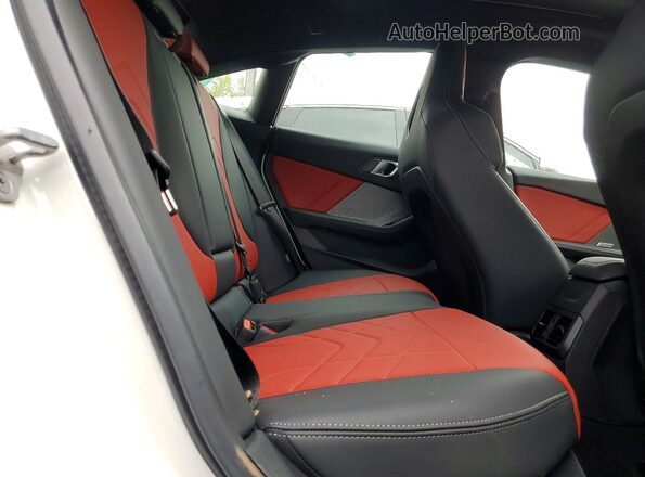 WBA33GG05S7S16629 2025 BMW M2 Белый Вид задних сидений