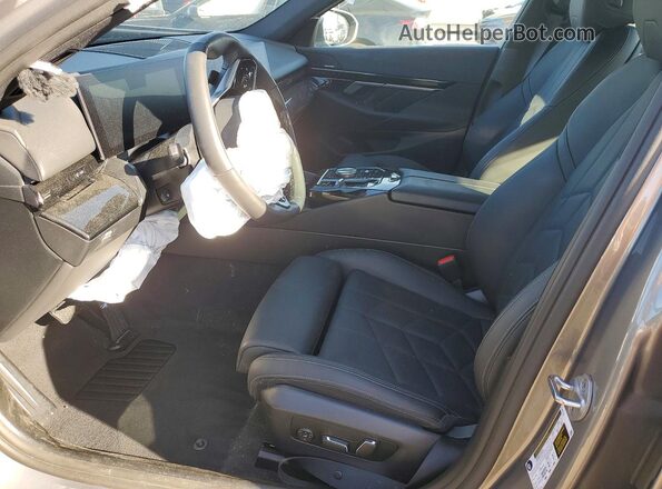 WBA43FJ04SCT22729 2025 BMW OTHER Gray Front interior view