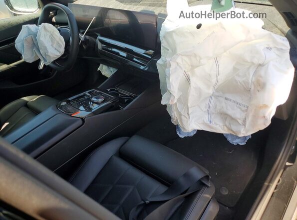 WBA43FJ06SCU04882 2025 BMW OTHER Черный Вид панели приборов