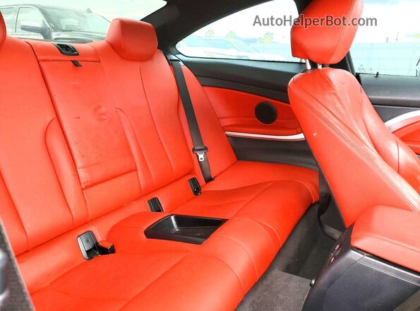 WBA4W3C50JAC97341 2018 BMW OTHER White Widok tylnych siedzeń