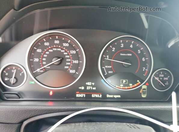 WBA4Z1C51JEC72033 2018 BMW OTHER White Vista del cuadro de instrumentos