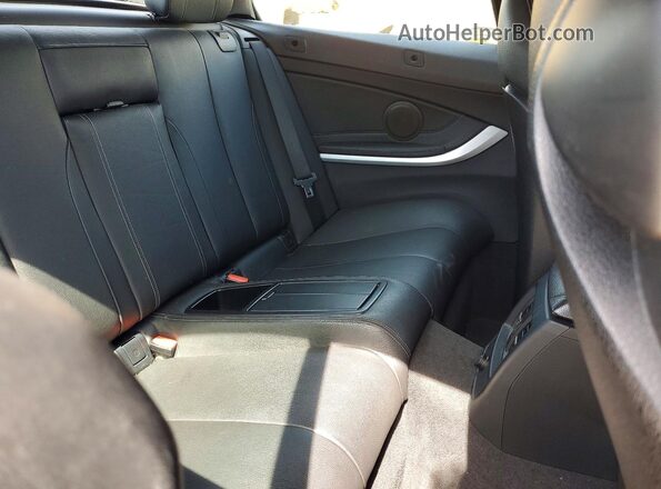 WBA4Z1C55JEA31253 2018 BMW OTHER Красный Вид задних сидений