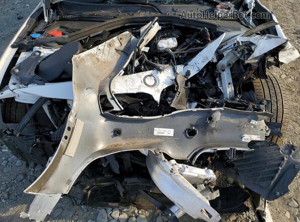WBA4Z3C04L5N04723 2020 BMW OTHER White Vista interior trasera