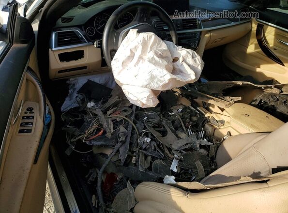 WBA4Z3C04L5N04723 2020 BMW OTHER White Vista del salpicadero