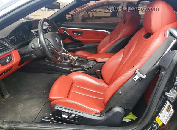 WBA4Z3C55KEF32348 2019 BMW OTHER Черный Вид салона спереди