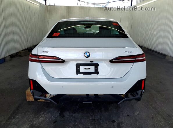 WBA53FJ0XTCX57115 2026 BMW OTHER Белый Вид сзади