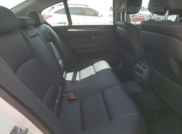 WBA5A5C55GG354635 2016 BMW OTHER White Widok tylnych siedzeń