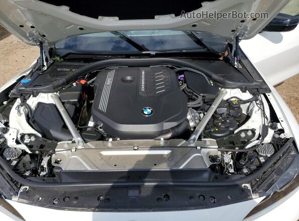 WBA63AT05PCL51527 2023 BMW M4 White Vista interior trasera