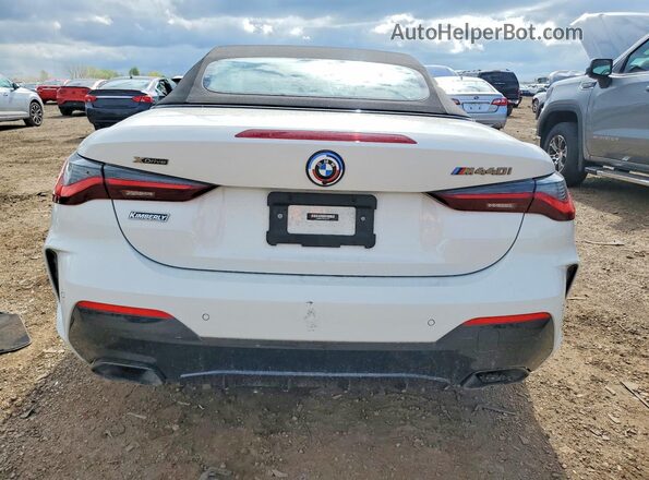 WBA63AT05PCL51527 2023 BMW M4 White Vista trasera