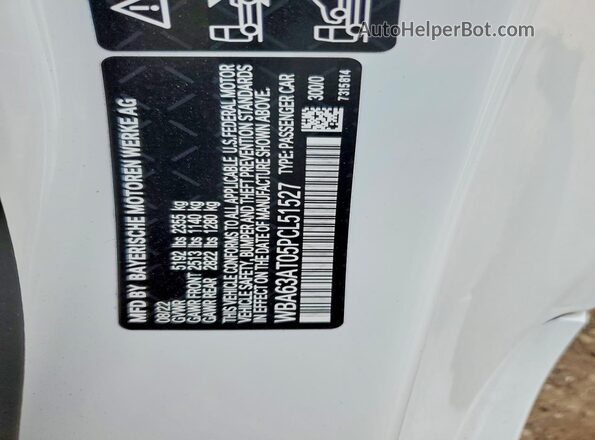 WBA63AT05PCL51527 2023 BMW M4 White Vista del compartimento del motor