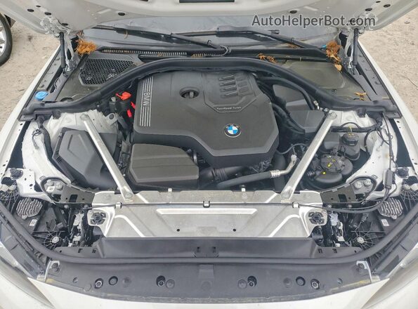 WBA63AV08RFR33765 2024 BMW OTHER White უკანა სალონის ხედი