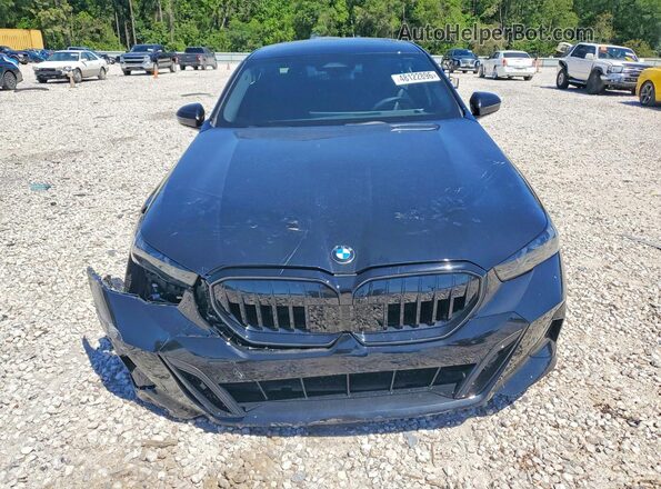 WBA63FJ01TCX06526 2026 BMW 5 SERIES Черный Вид спереди