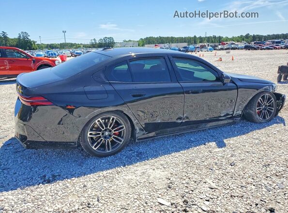 WBA63FJ01TCX06526 2026 BMW 5 SERIES Черный Задняя правая четверть