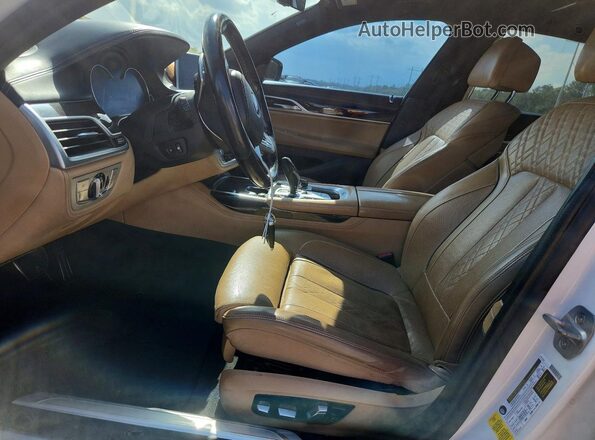 WBA7E2C5XKB217238 2019 BMW OTHER White Vista interior delantera