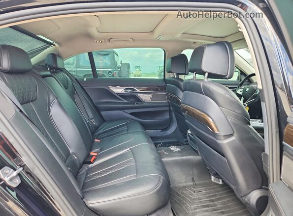 WBA7F0C51GGL99990 2016 BMW OTHER Черный Вид задних сидений