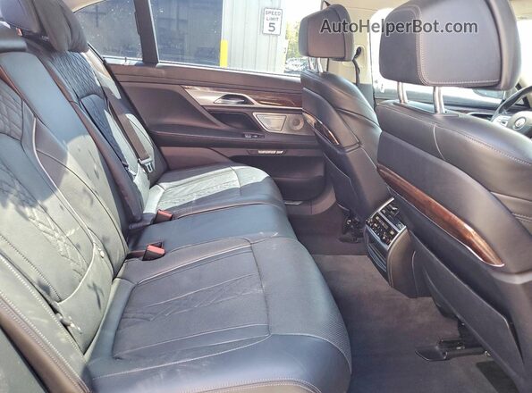 WBA7F2C5XJG856346 2018 BMW ALPINA Black Vista de los asientos traseros