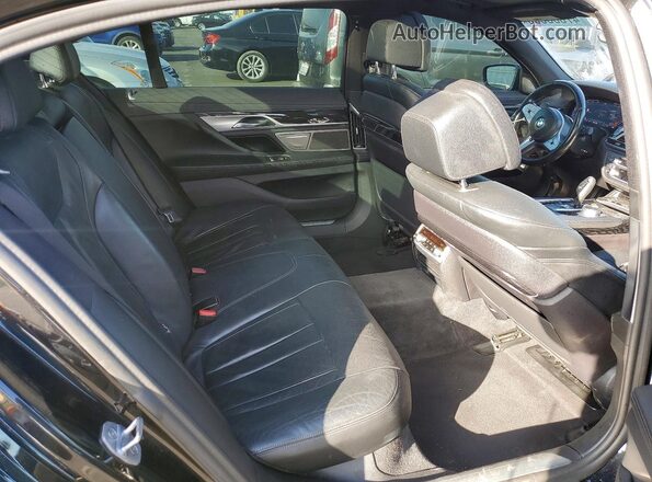 WBA7T2C06LGF96708 2020 BMW OTHER Черный Вид задних сидений