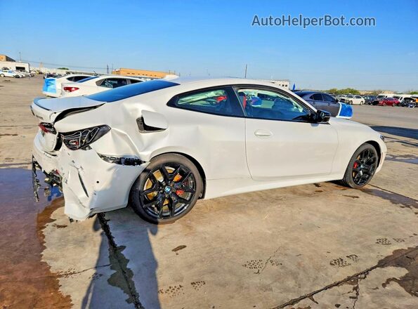 WBA83DA03SCT82734 2025 BMW M4 White Trasero derecho