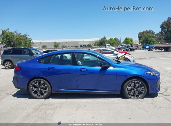 WBA83GG00T7V33984 2026 BMW OTHER Синий Вид задней части салона