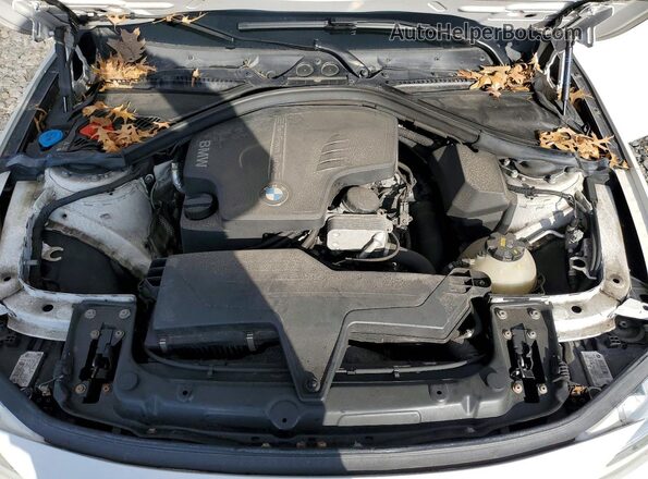 WBA8A3C5XJA488276 2018 BMW OTHER Белый Вид задней части салона