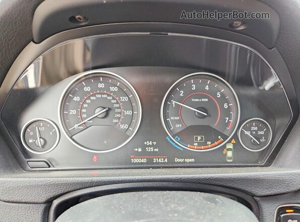 WBA8D9C30HA005574 2017 BMW OTHER Black Вид щитка приладів