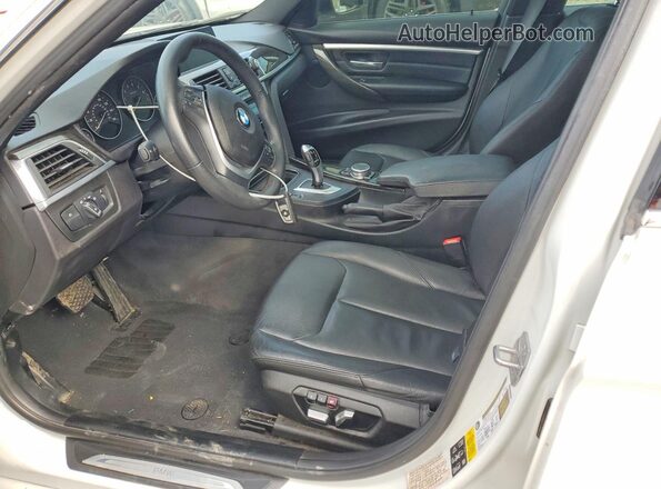 WBA8D9C52HA003634 2017 BMW OTHER White Widok wnętrza z przodu