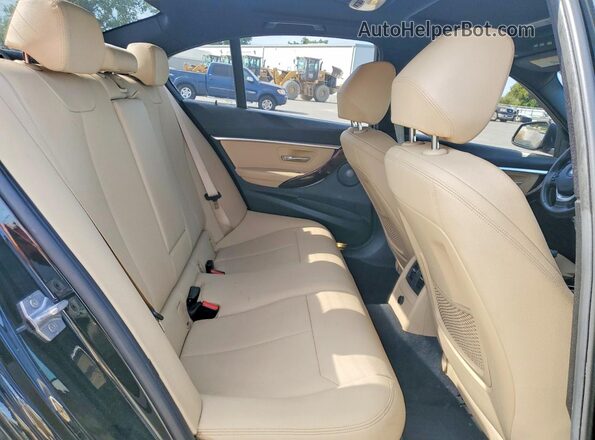 WBA8E1C31HA156826 2017 BMW OTHER Black Widok tylnych siedzeń