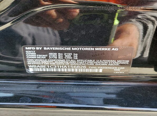 WBA8E1C31HA156826 2017 BMW OTHER Black Widok komory silnika