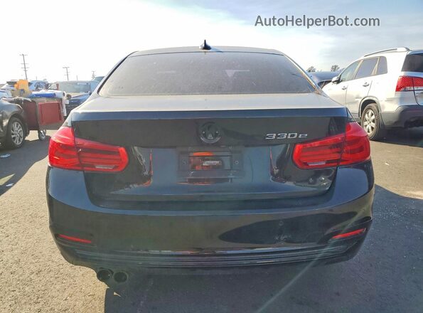 WBA8E1C55JA756689 2018 BMW OTHER Black Vista trasera