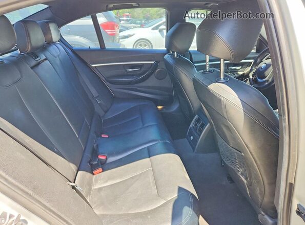 WBA8E3G50GNU03591 2016 BMW OTHER Серебряный Вид задних сидений