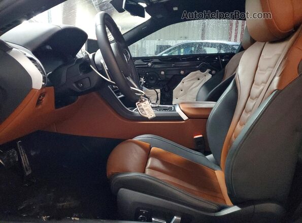 WBABC4C07SCT75188 2025 BMW M8 Blue Vista interior delantera