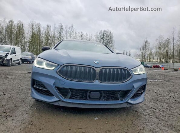 WBAGV8C01NCJ92820 2022 BMW M8 Blue Դիմացի տեսք