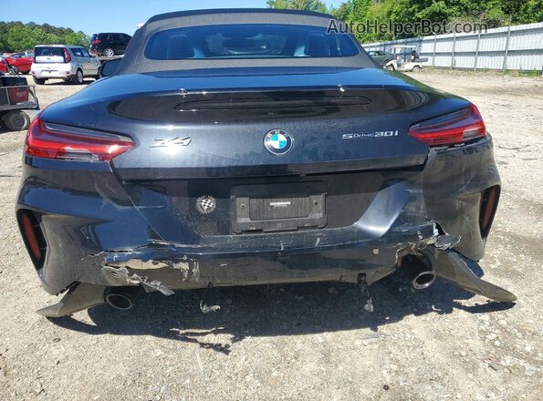 WBAHF3C02PWY16467 2023 BMW Z4 Gray Vista trasera