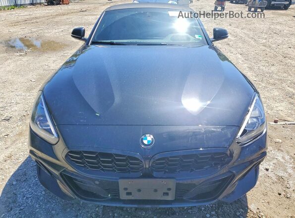WBAHF3C02PWY16467 2023 BMW Z4 Gray Vista frontal