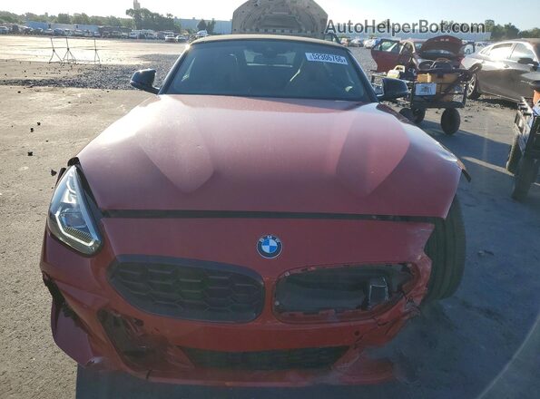 WBAHF9C01SWY46538 2025 BMW Z4 Red Widok z przodu
