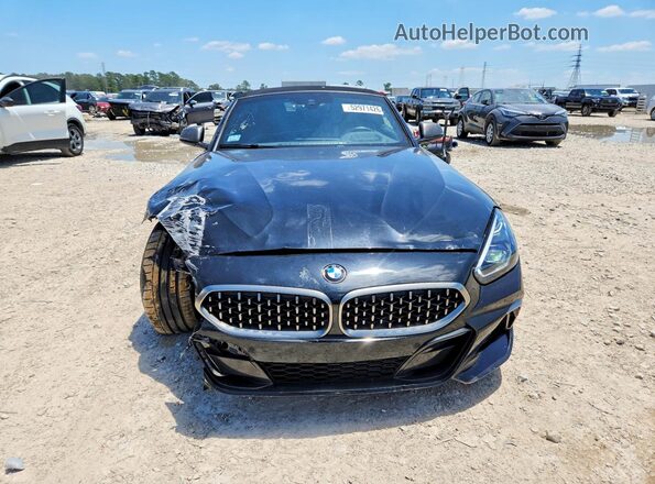 WBAHF9C09LWW64569 2020 BMW Z4 Black Widok z przodu