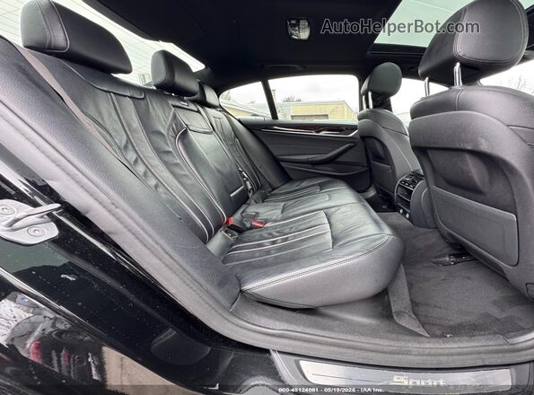 WBAJA5C54KBX87593 2019 BMW 5 SERIES Черный Вид спереди