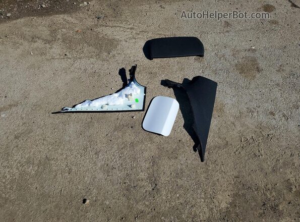 WBAJA5C5XKWW09020 2019 BMW OTHER Белый Вид подкапотного пространства