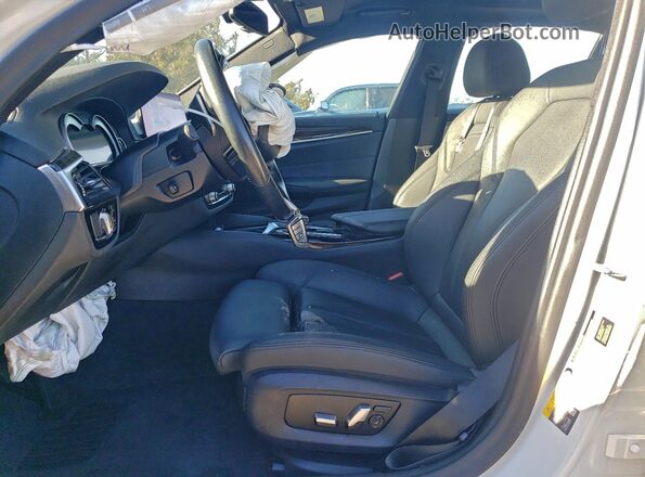 WBAJA9C54KB393986 2019 BMW OTHER Белый Вид салона спереди