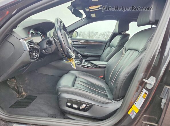 WBAJB1C58JB084065 2018 BMW 5 SERIES Угольный Вид салона спереди