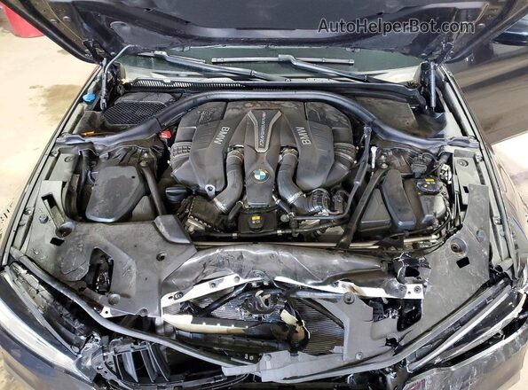 WBAJB9C50KB287502 2019 BMW M5 Серый Вид задней части салона