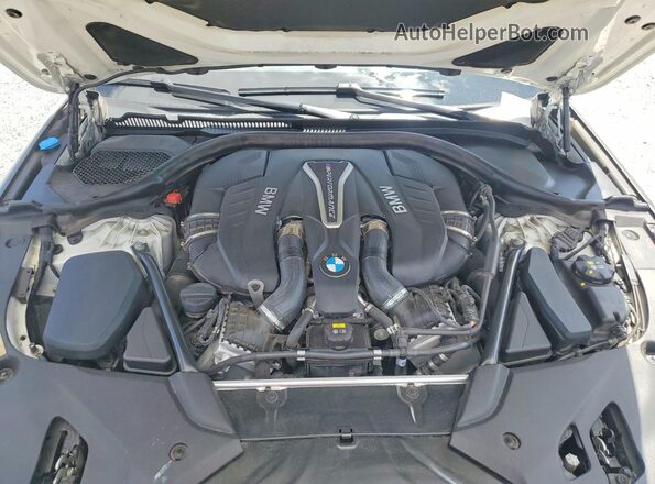 WBAJB9C54KB464133 2019 BMW M5 Белый Вид задней части салона